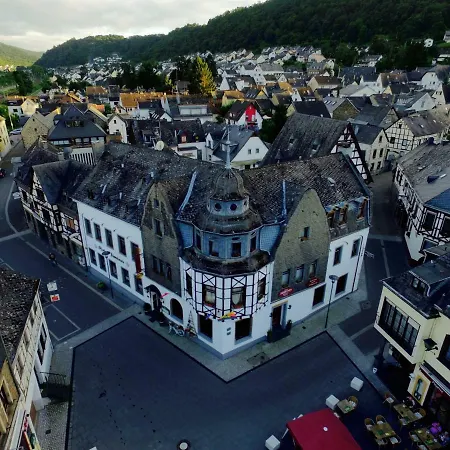 Simonis Kobern-Gondorf